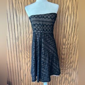 Ann Taylor Women's Black and Cream Dress size 8 petite
